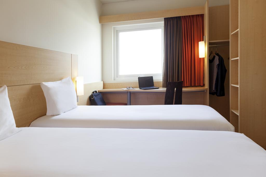 Ibis Strasbourg Centre Petite France Hotel Phòng bức ảnh