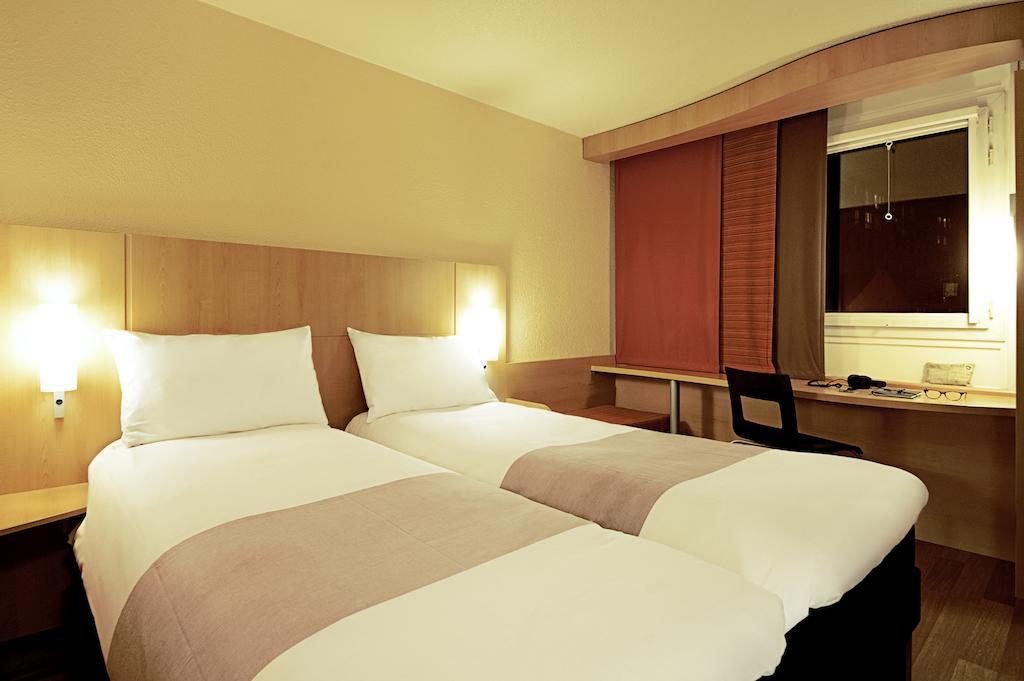 Ibis Strasbourg Centre Petite France Hotel Phòng bức ảnh