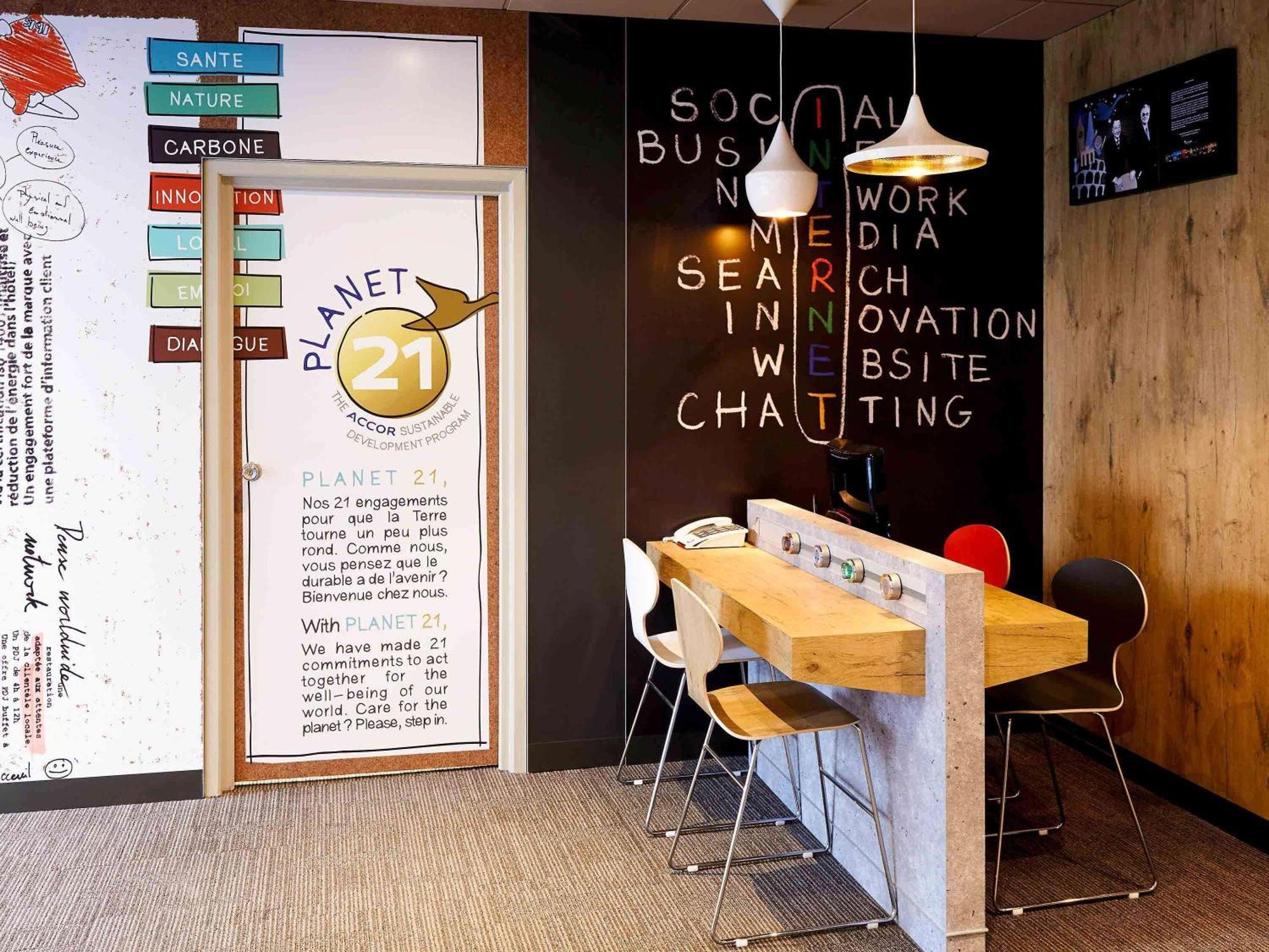 Ibis Strasbourg Centre Petite France Hotel Ngoại thất bức ảnh